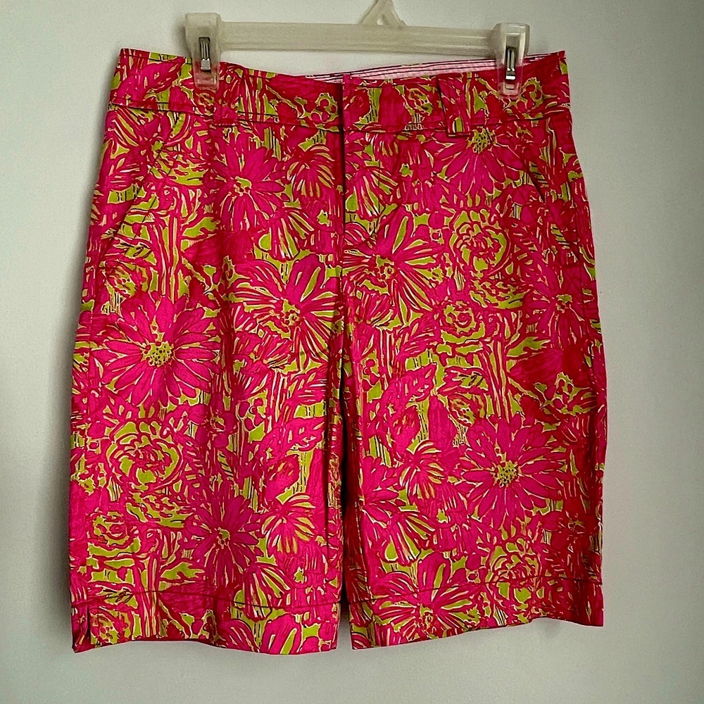 Lilly Pulitzer Bermuda. - Picture 1 of 11